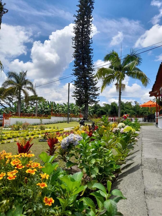 Hotel Campestre La Floresta Puerto Espejo Kültér fotó
