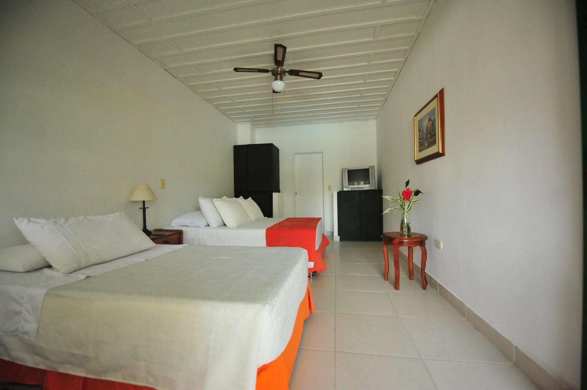 Hotel Campestre La Floresta Puerto Espejo Kültér fotó